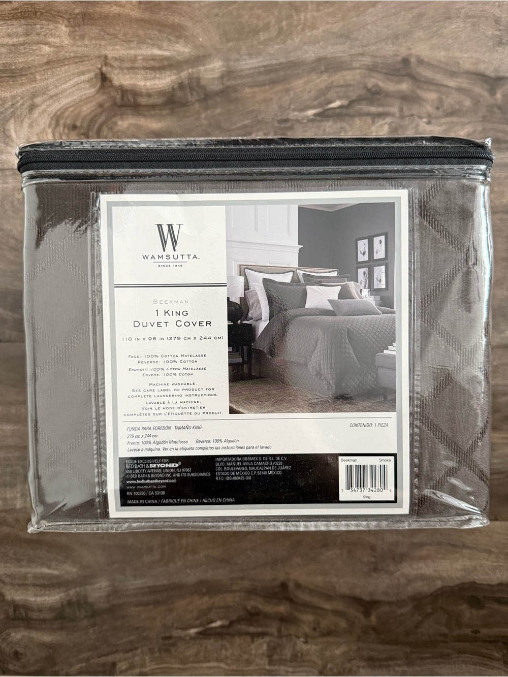Wamsutta Beekman King Size Duvet Cover In “Smoke” - Picture 2 of 4